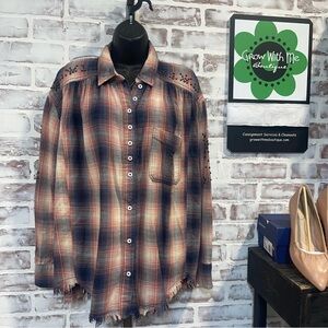 Free People Navy and Peach Plaid Button-Down Shirt small